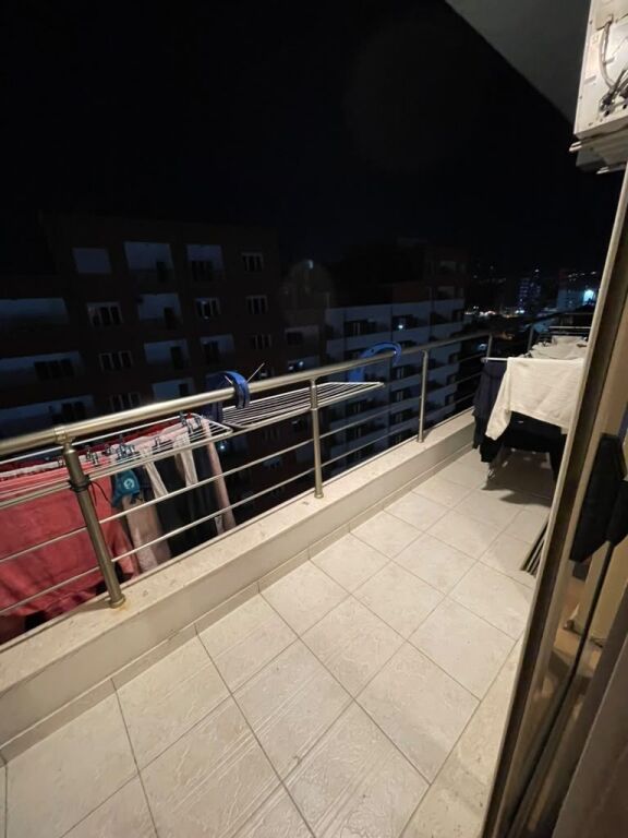 Jap për qera apartament 1+1,YZBERISHT