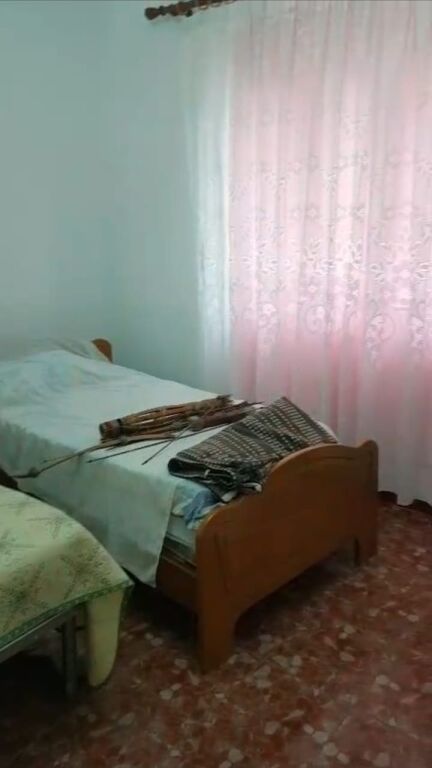 Qera | Vilë 2 + 1 | Rruga Siri Kodra | 500 €/muaj