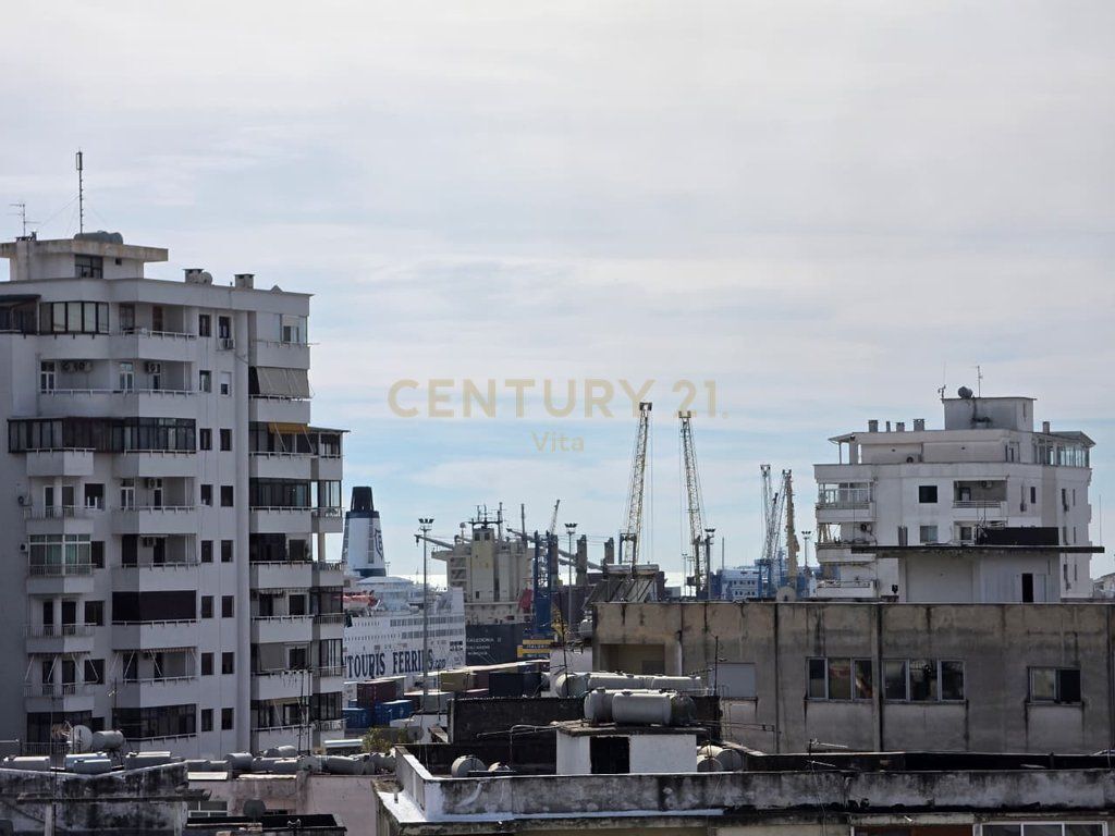 1+1 apartment for rent near the Train Station !!! 500 € /Month
