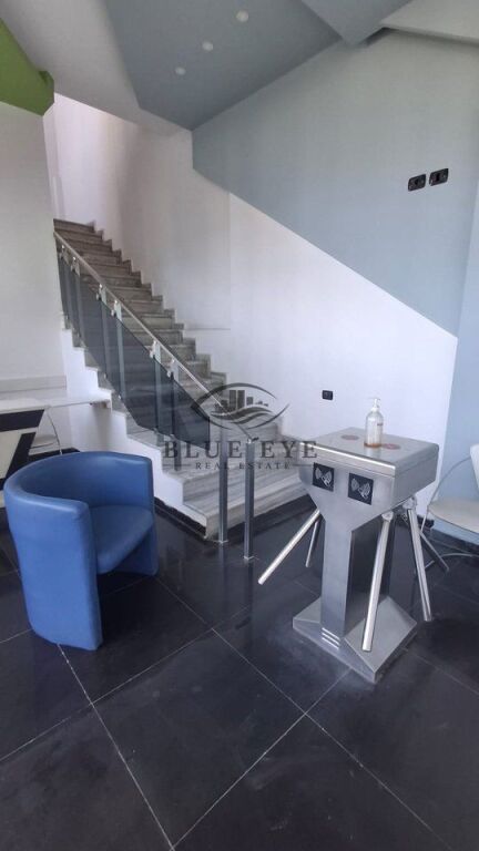 🏭 LABORATORIO DI SARTORIA ATTREZZATO IN AFFITTO – PRONTO PER LAVORARE!