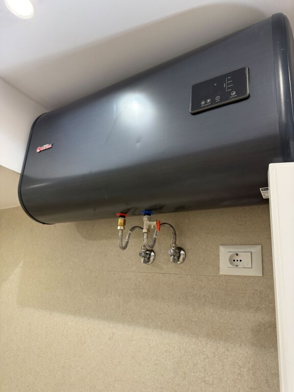 JEPET ME QIRA APARTAMENT 1+1 – SHESHI WILSON