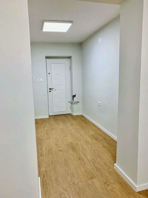 ZYRE ME QERA 36 M2 BLLOK 45.000 LEKE FH-99210