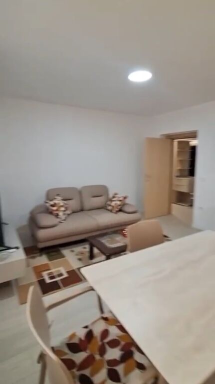 Jepet apartament 2+1 me qira tek Rruga Pjeter Pudi , Qyteti Studenti .