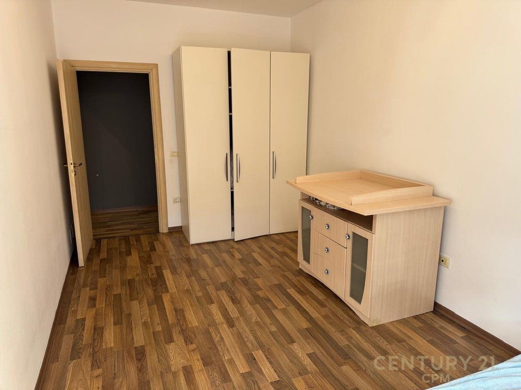 JEPET ME QIRA APARTAMENT 2+1 – ASTIR