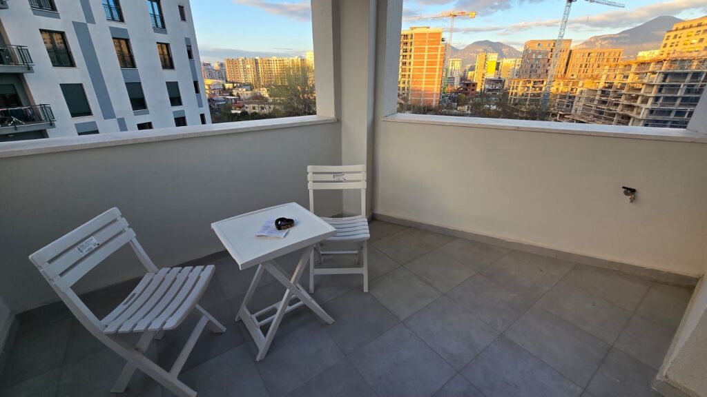 Appartamento 2+1 in affitto ad Astir , River Residence , Nuova Circonvallazione , Ex Campo dell'Aviazione .