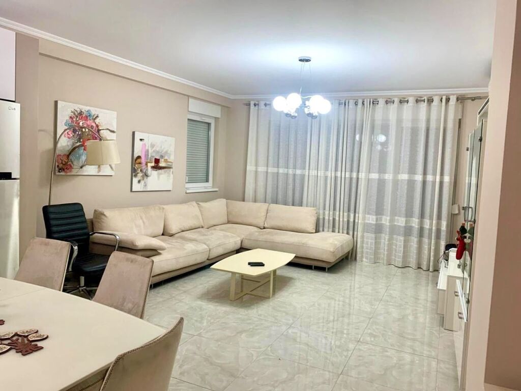 Apartament 3+1 tek kompleksi Kontakt
