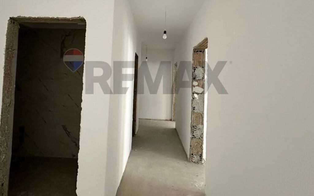 Apartament 3+1 ne Shitje Selvia!!! ID: 530191077-1290