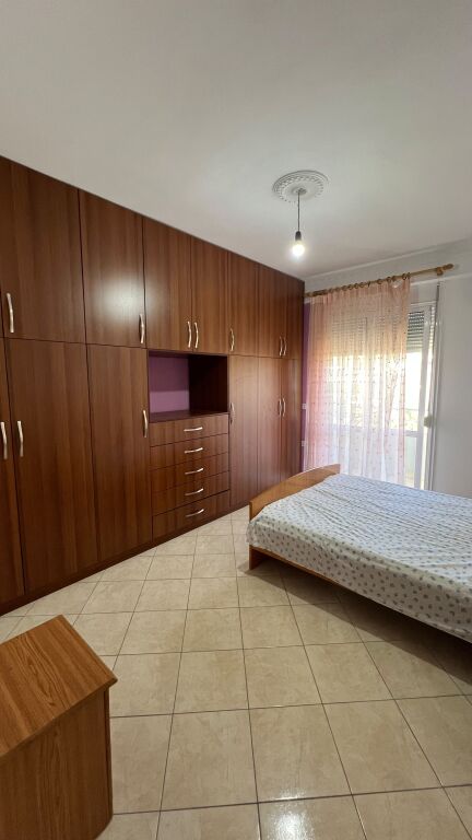 APARTAMENT 2+1 ME QIRA – LUNGOMARE, VLORË
