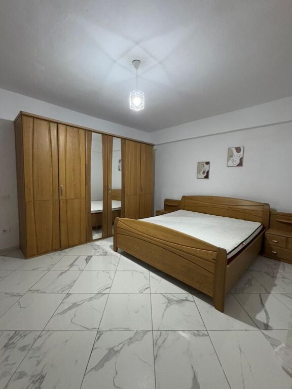Apartament 1+1 me qera ne Laprake prane Kupoles