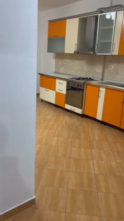 Appartamento 1+1 in Vendita, Via 5 Maji, Tirana