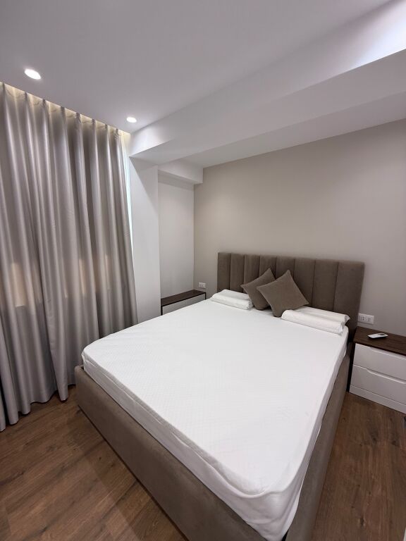 JEPET ME QIRA APARTAMENT 1+1 – SHESHI WILSON