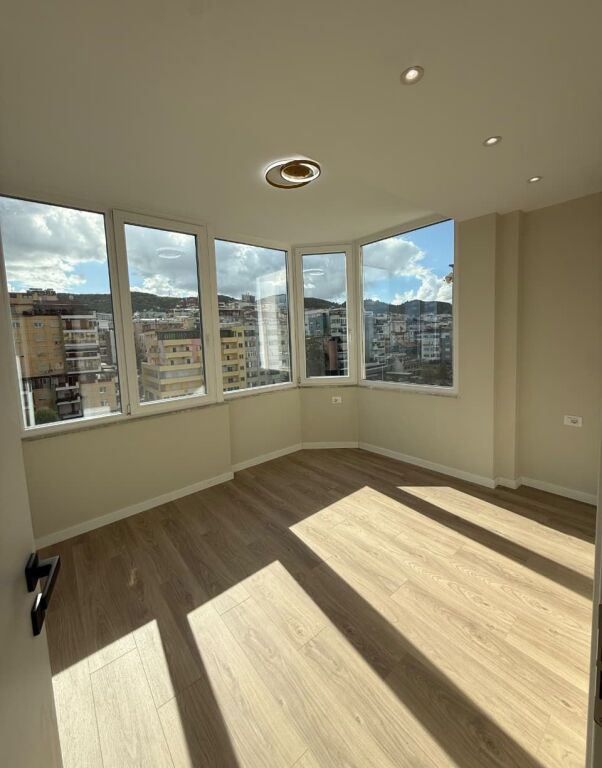 1+1 APARTMENT FOR SALE | KOMUNA E PARISIT