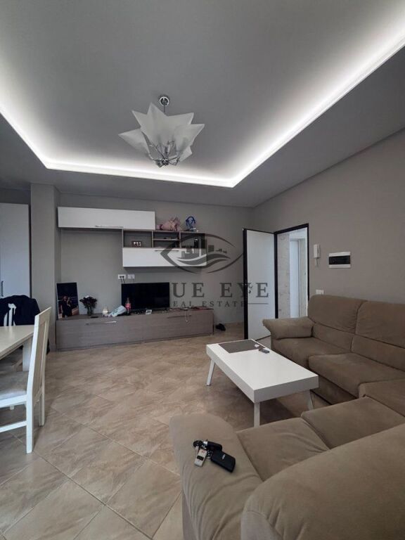 🏡 SHITET APARTAMENT 1+1 NË QENDËR TË SPITALLËS, DURRËS