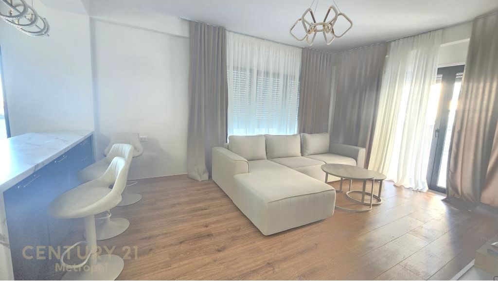 Japim me qira apartament 2+1+2+ parkim te Rezidenca Kodra e Diellit 2!
