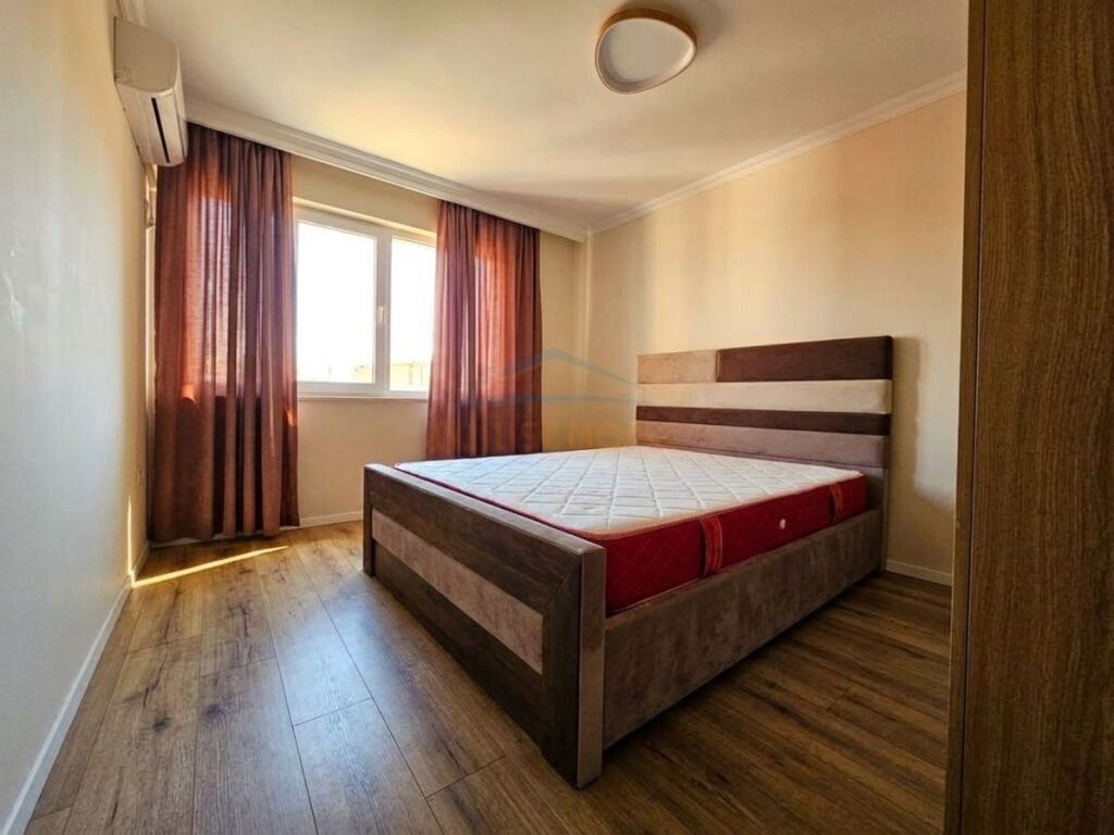 Qera, Apartament 1+1, Brryli , Tiranë