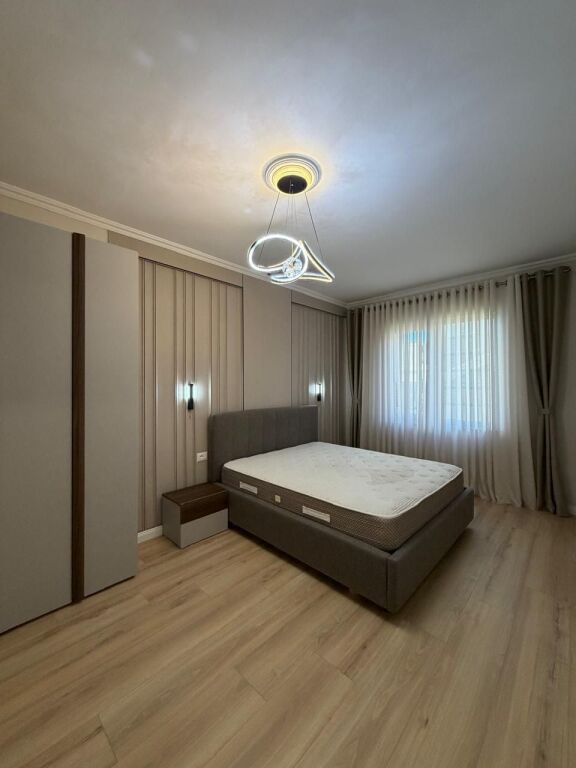 SHITET APARTAMENT 2+1+2 – ASTIR