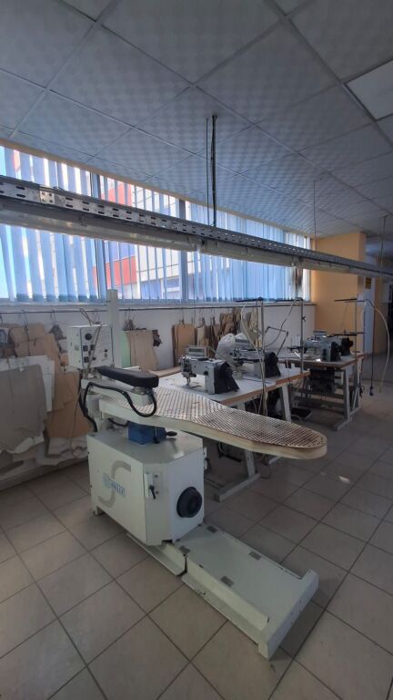 🏭 LABORATORIO DI SARTORIA ATTREZZATO IN AFFITTO – PRONTO PER LAVORARE!