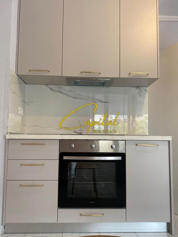 APARTAMENT ME QIRA 2+1 21 DHJETORI 65.000 LEKE