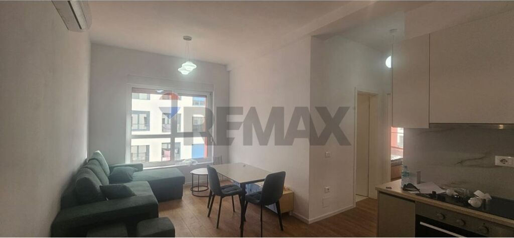 2+1 apartment for rent at Kadiu Complex, Mangalem!