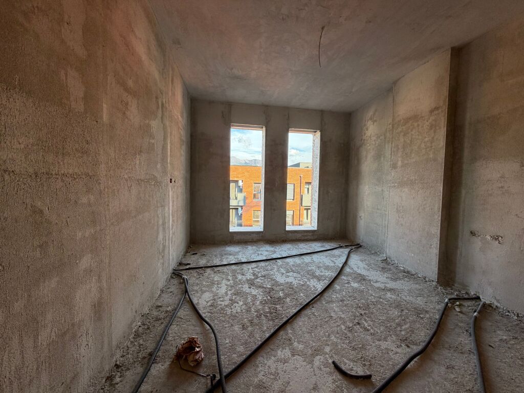 Vendesi appartamento 2+1 con posto auto - Paskuqan, Ringside Residences