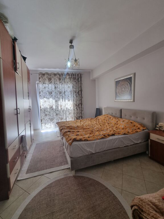 Jepet apartament me qera 1+1, Prane  KESH / Vasil Shanto