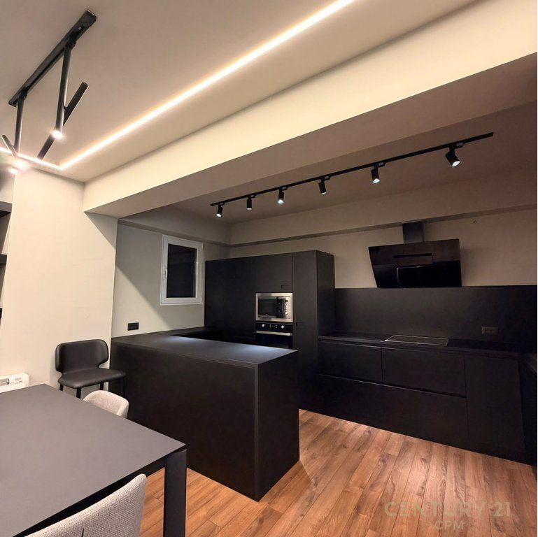 WE ARE SELLING A SUPER APARTMENT IN LONG HILL !!!