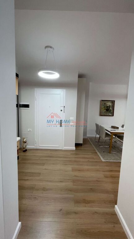 Appartamento 2+1 in affitto in centro a Tirana