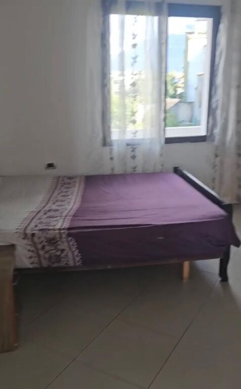Affitto | Apartament 2 + 1 | Rruga Llazar Shapatini | 400 €/mese