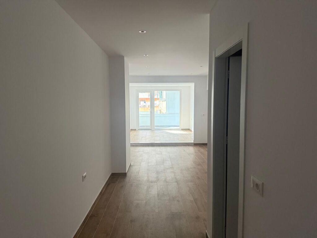Shitje | Apartament 1 + 1 | Rruga Jordan Misja | 135000 €