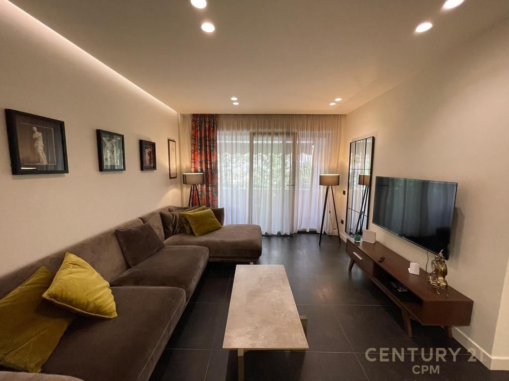 Appartamento 2+1+2 con posto auto in affitto presso Tower Bridge 3.
