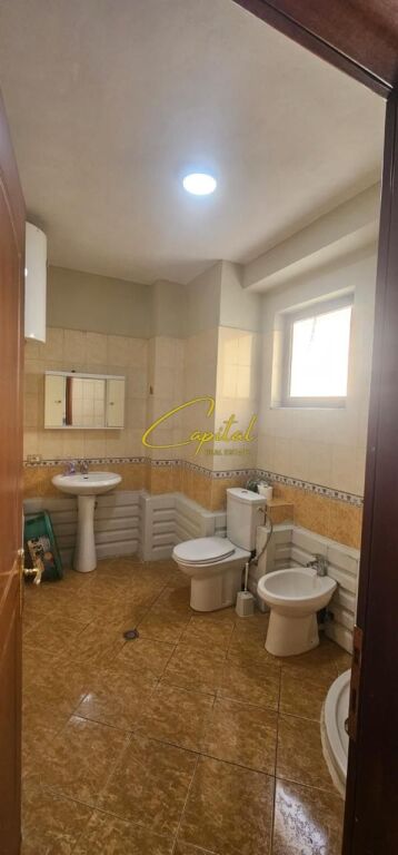 APARTAMENT ME QIRA 2+1 FRESKU 47.000 LEKE
