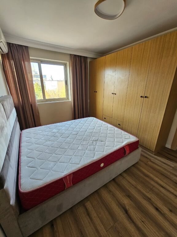 In affitto, appartamento 1+1, Brryli, Tirana