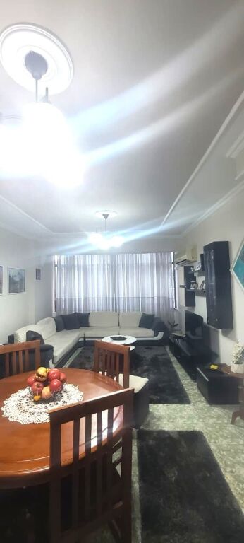 Shitet Apartament 2+1 tek Rruga Dritan Hoxha, Prane Bllokut Gintash ne Tirane