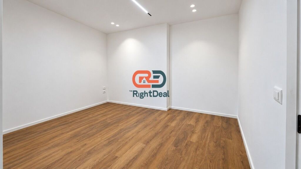 At the Tirana Mosaic, a 1+1 apartment with a regular layout and perfect location is for sale!!