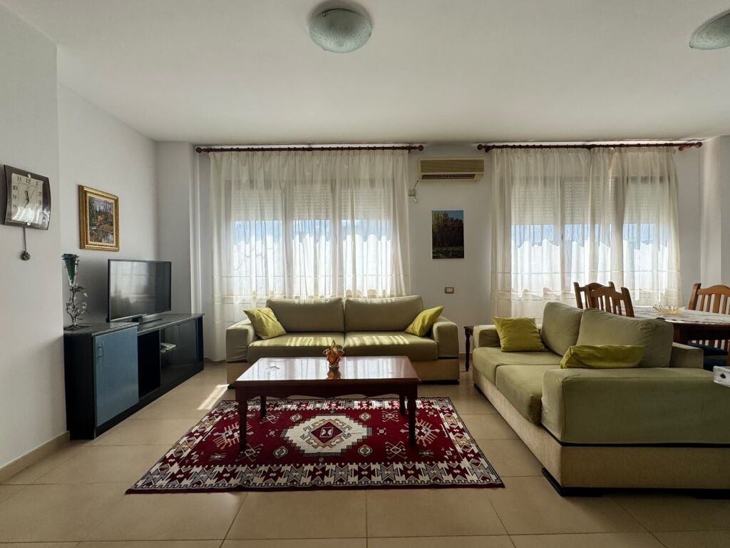 Appartamento 2+1 in affitto, Via Bogdaneve
