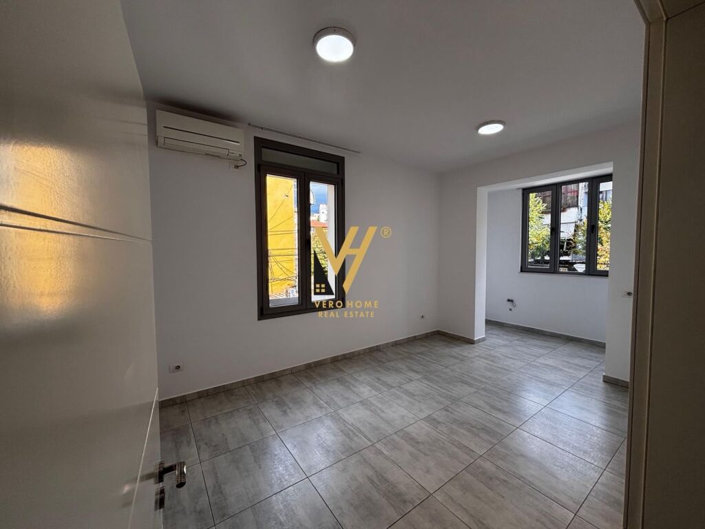 75 SQM OFFICE FOR RENT AT MEDRESEJA 60,000 LEKE