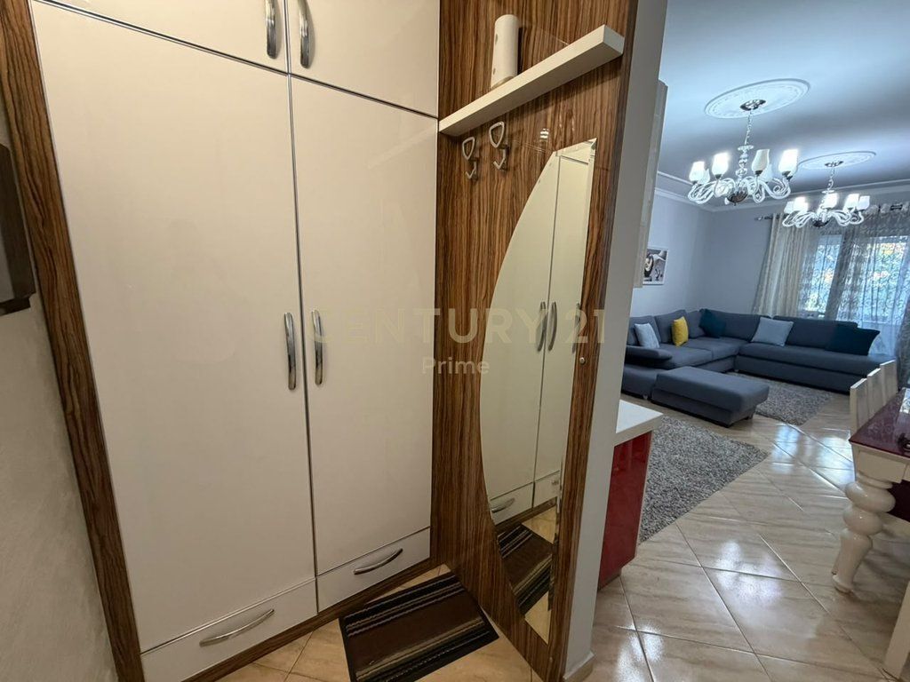 Apartament 2+2 Për Shitje në Shkolla e Bashkuar, Tiranë - 210000€ | 104 m²