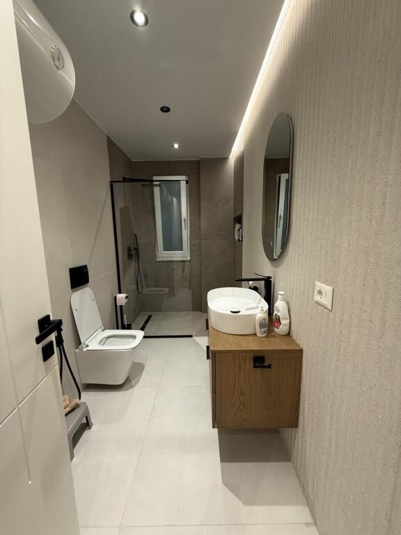 3+1+2+storage apartment for sale, 21 Dhjetori !