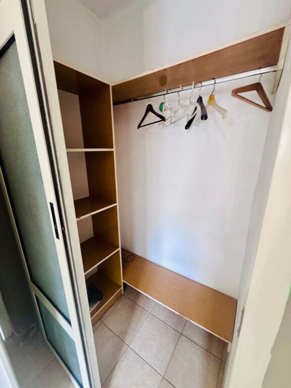 🏢 IN AFFITTO | LOCALE 2+1 – VIA KAVAJËS