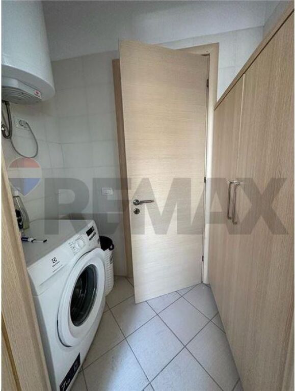 1+1 apartment at the complex contact