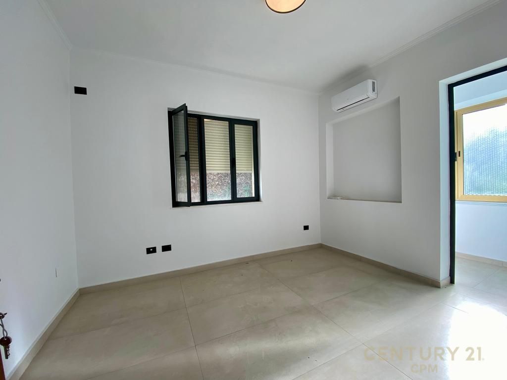 Former Blloku, we are renting office space