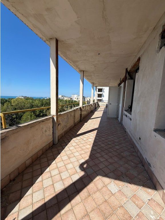 MUNDËSI INVESTIMI NË PLAZH, DURRËS – IDEALE PËR APART-HOTEL OSE STRUKTURË AKOMODUESE!