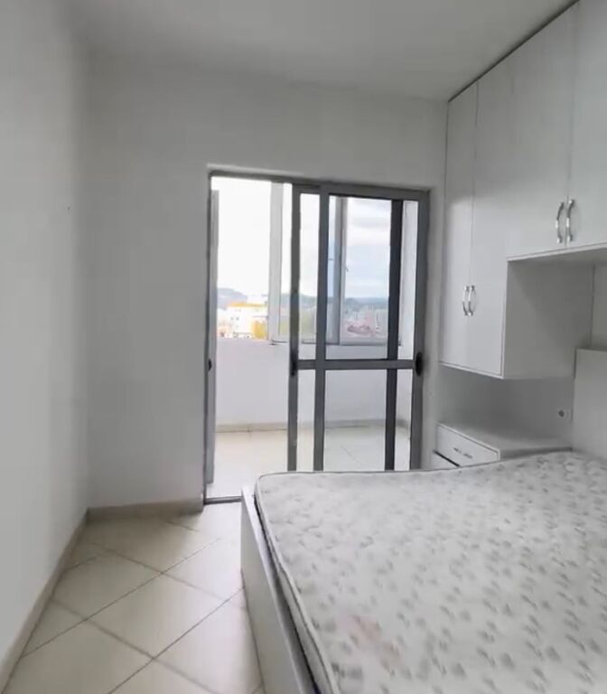 Apartament 1+1 per shitje tek Pallatet e Verdha