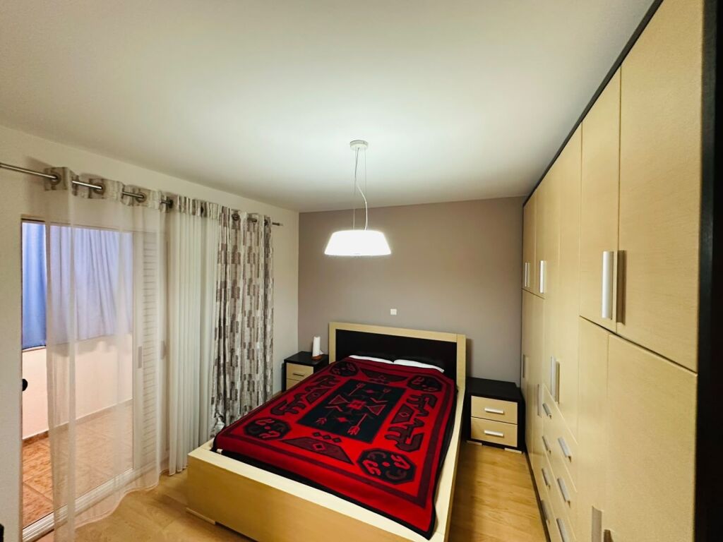 Apartament 2+1+2 Tualete +2 Ballkone