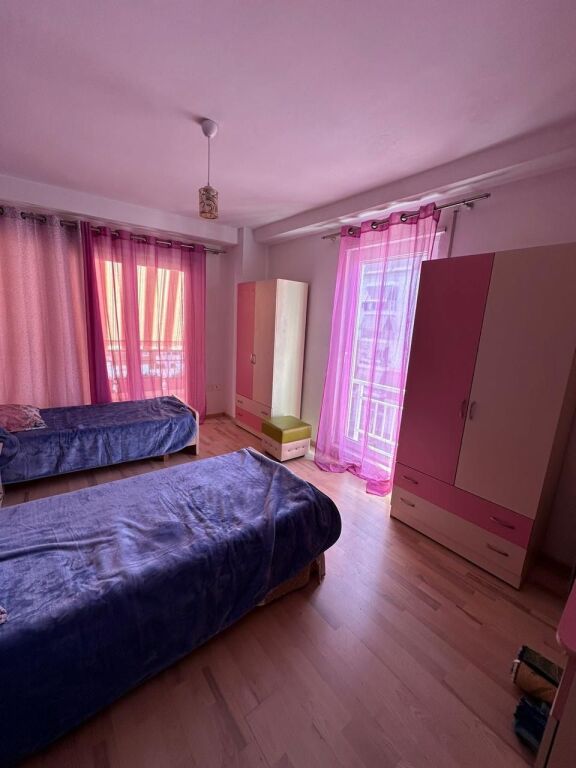 2+1+2 for rent, RR.Burgut