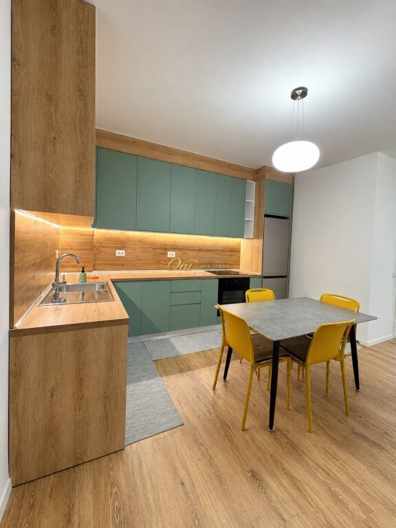 21 DHJETORI APARTAMENT PER QERA 2+1+POST PARKIMI
