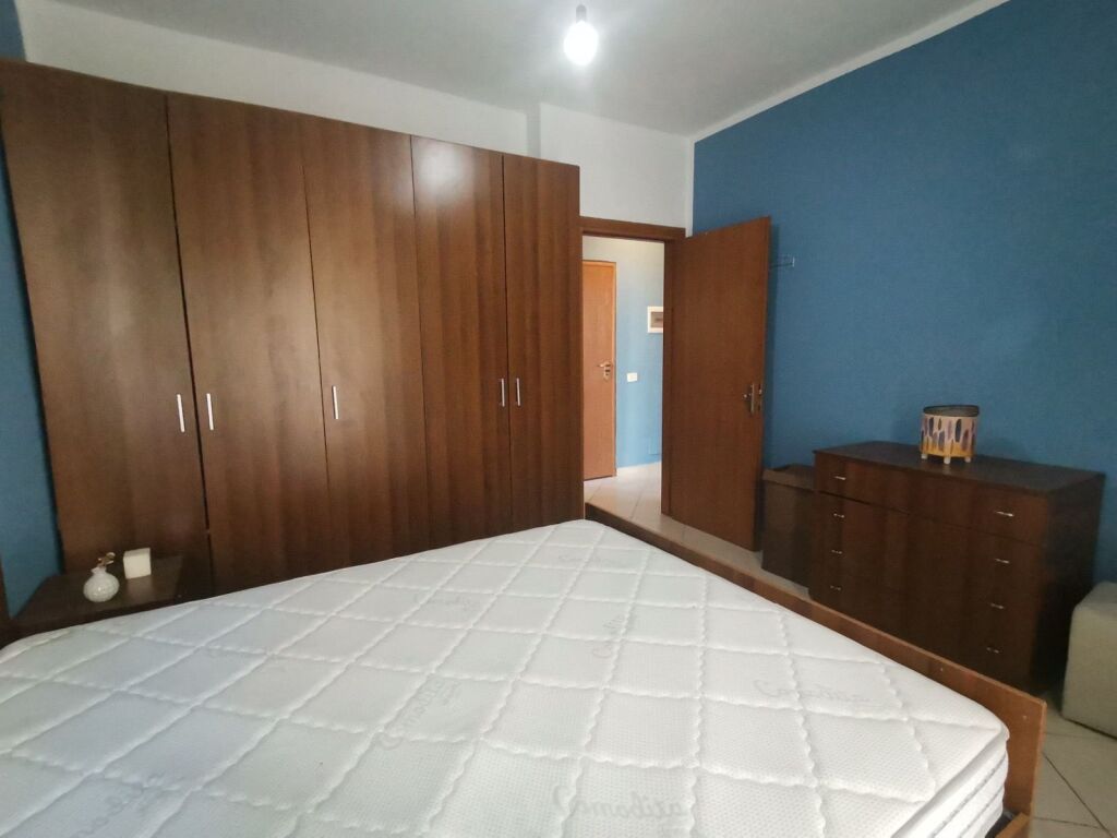 Jepet me qira 1+1 KODRA E DIELLIT 500 mije leke