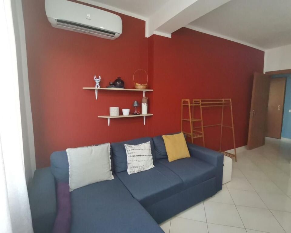 Super apartament 1+1 te Selitë, mbi supermerkato Xhangolli