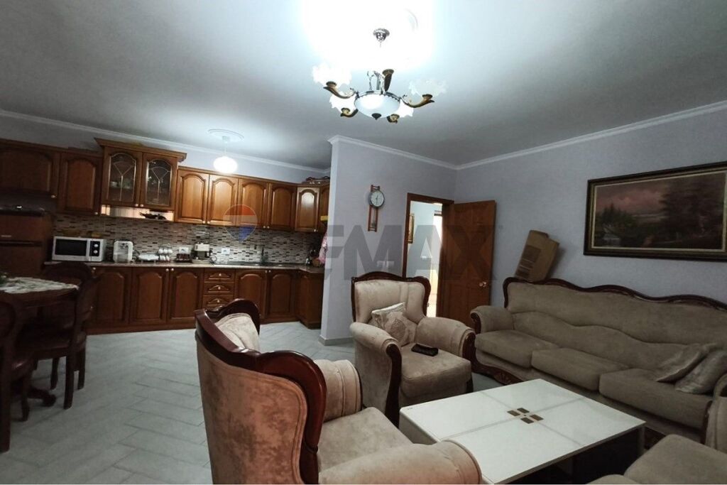 Apartament - Për Shitje - Rruga Fortuzi, Tiranë(ID: 530411003-1011)