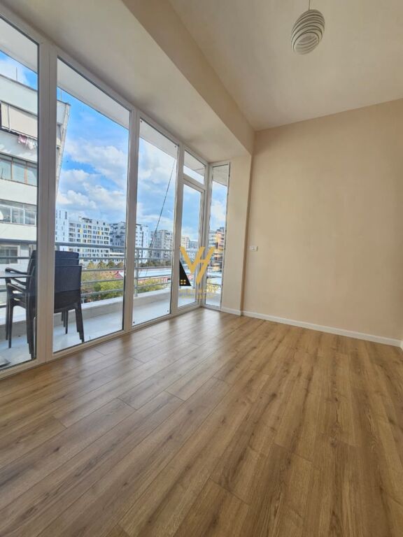 2+1+BLK APARTMENT FOR SALE ON KAVAJES STREET 245,000 EUROS
